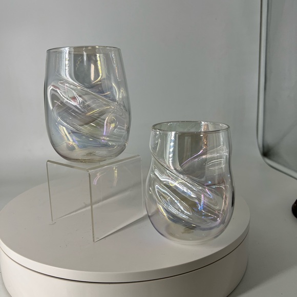 Dragon Wave Tumblers Set of 2!!Finger Indentations, Naturally Aerates Wine - Picture 2 of 5